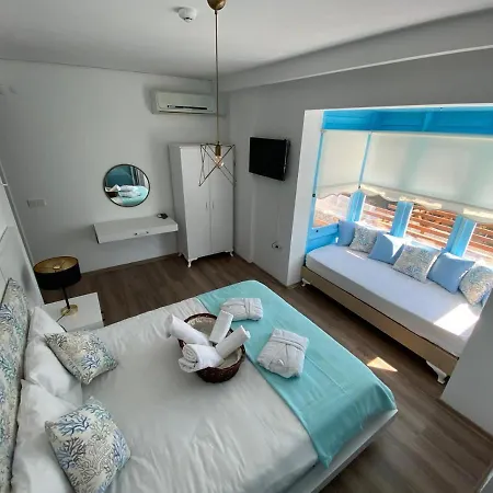 Otel Magnolia Alaçatı *
